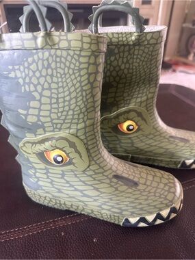 Kids Green Crocodile Rain Boots